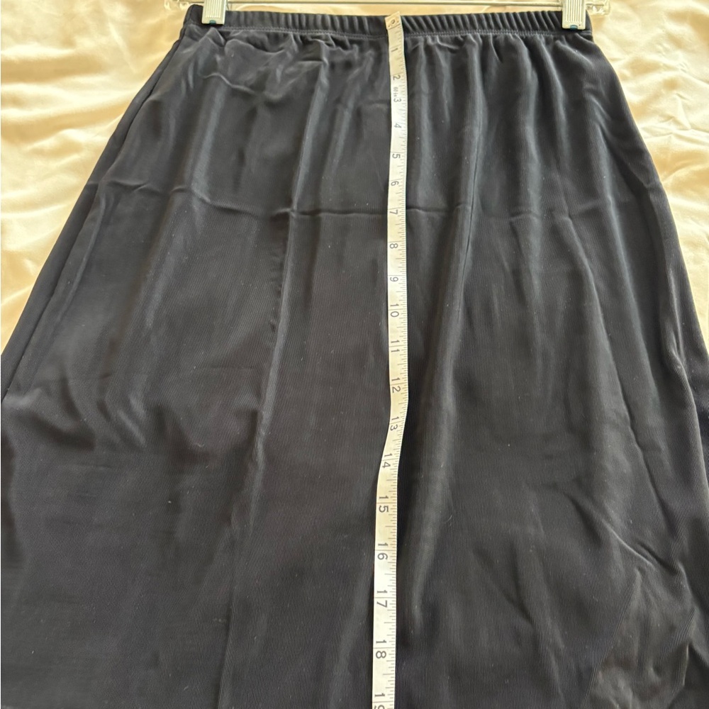 AB Studio Petite Small Black Knee Length A-Line Skirt Nylon Spandex Elastic Wais - Picture 1 of 6